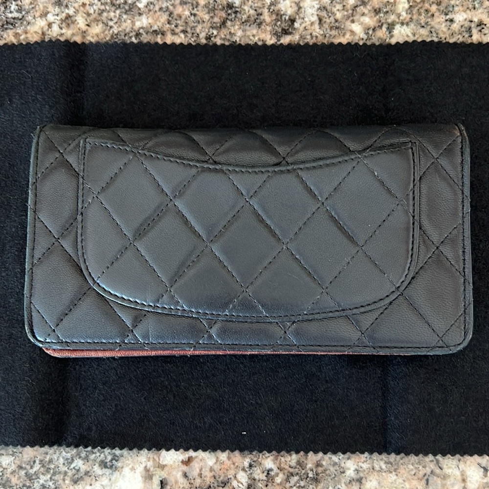 CHANEL Black Quilted Leather Wallet on Chain with Silver-Tone Hardware - Picture 4 of 13